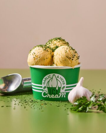 Chance to win free Domino’s Garlick & Herb ice cream giftbox